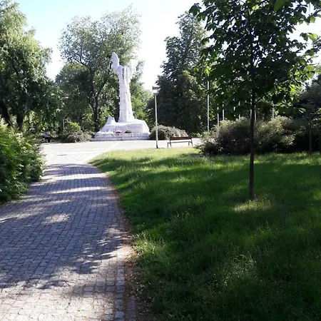 Green Point * Varsovia